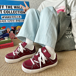 Mocasines de gamuza roja de suela gruesa, estilo retro, para hombre y mujer, zapatos casuales de skate, zapatos para estudiantes - Product Image 4