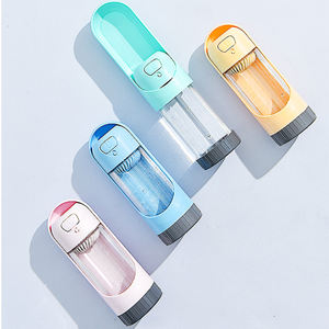 Dispensador portátil multifunción de agua reciclada <span class=keywords><strong>para</strong></span> mascotas, botella de comida, cuenco <span class=keywords><strong>para</strong></span> cachorro, <span class=keywords><strong>bebedero</strong></span> inteligente, alimentador de rompecabezas con bolsa de caca - Product Image 1