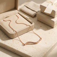 Collier ras du cou à pendentif barre ondulée pour femme, chaîne à maillons, bijoux géométriques dorés, argentés ou rose gold, cadeau