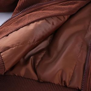 Chaqueta Varsity de Pana Vintage Personalizada para Hombre, Chaqueta Bomber de Béisbol con Rayas Marrones OEM, Chaqueta Deportiva con Letras Bordadas - Product Image 5