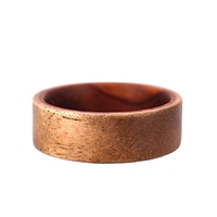 Natürlicher Handgefertigter Koa-Rosenholz Unisex Ehering Kombiniertes Holzdesign
