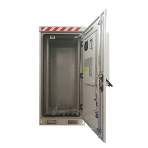 Armoire de communication extérieure avec unité de climatisation à température constante, étanche à l'eau et à la poussière, indice de protection IP54 - Product Image 2
