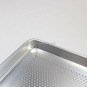 Vente flash : Mini moule à pâtisserie en aluminium, moule à gâteau carré perforé, bord biseauté, moule à biscuits en acier et silicone pour la cuisine à domicile - Product Image 4