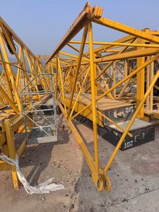 Grue à tour de construction Zoomlion de haute qualité, auto-extractible, modèle Hammerhead TC6012-6, flèche de 60 m, capacité de charge de 12 tonnes, moteur, bon prix - Product Image 4