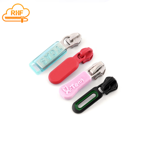 Biểu Tượng Tùy Chỉnh Silicone Dây Kéo Puller #5 #3 Cao Su Dây Kéo Puller Cho Dây Kéo Thanh Trượt - Product Image 6