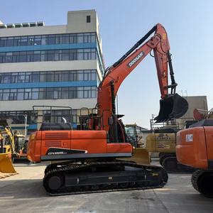 Excavatrice d'occasion Doosan DX225LCA Excavatrice sur chenilles |   Moteur 112 kW |   Garantie de 12 mois |   Excellent état de fonctionnement - Product Image 2