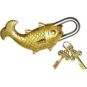 PARIJAT HANDICRAFT beau cadenas en laiton fonctionnel poisson monastère serrure deux clés en laiton massif patine naturelle objet décoratif - Product Image 3