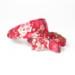 Nouvelle fleur rouge collier et laisse pour chien ensemble de luxe Style japonais collier pour animaux de compagnie en cuir PU collier de chien laisse chien Bandana boucle en métal - Product Image 2