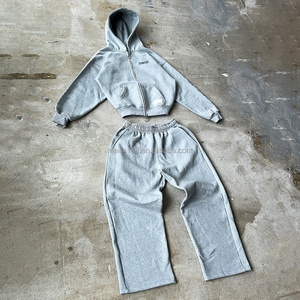 Fabricante de Ropa Personalizada, Conjunto de Sudadera Holgada y Pantalones Deportivos 100% Algodón, Trajes Deportivos Lisos con Diseño Simple - Product Image 3