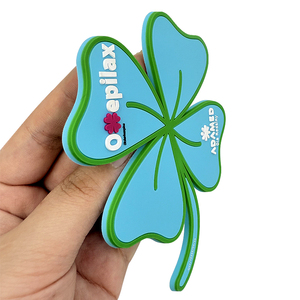 Tùy chỉnh bất kỳ màu sắc <span class=keywords><strong>3D</strong></span> Silicone nhãn thực hiện tùy chỉnh Dập nổi <span class=keywords><strong>3D</strong></span> mềm may <span class=keywords><strong>PVC</strong></span> cao su vá cho túi quần áo - Product Image 4