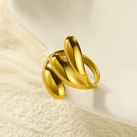 Bague ouverte à trois bandes incurvées, polie et brillante, en acier inoxydable, bijou tendance pour femme