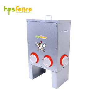 Mangiatoia per Polli in Alluminio Facile da Pulire, Design Quadrato da 25L, Portatile per Uso Esterno, Impermeabile e Resistente ai Raggi UV - Product Image 2