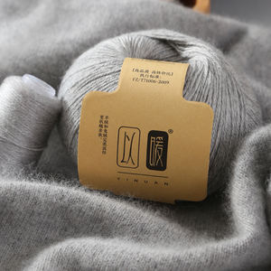 สเวตเตอร์และผ้าพันคอถักมือแบบพรีเมี่ยมจากโรงงาน - Product Image 6