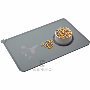 Heating Travel-friendly Removable <b>Cover</b> Features-Large Size Paw-Shaped Silicone Pet Food Dog Mat Non-Sticking - Product Image 1