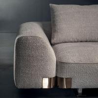 Canapé de luxe léger de style italien, modèle de designer minimaliste post-moderne, idéal pour les villas, les showrooms et les halls d'hôtels