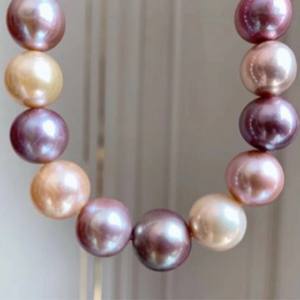 Collar de Perlas Negras Naturales Superbrillantes de 10-11 mm para Mujer, Cadena de Hueso con Piedra de Cristal de Plata S925 de Lujo Ligero con Diseño Exclusivo - Product Image 4