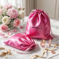 Grande pochette en soie avec logo personnalisé sac à cordon en satin pour vêtement perruque cadeau bijoux cosmétiques chaussures de bonbons stockage de la poussière