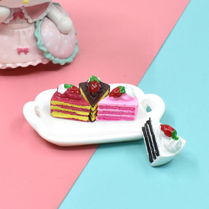 Miniatures de gâteaux triangulaires en résine, accessoires d'artisanat pour la création de bijoux, épingles à cheveux, broches, et pour la personnalisation de coques de téléphone et d'aimants de réfrigérateur faits main - Product Image 6