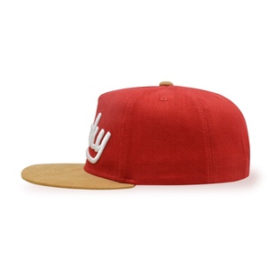 <span class=keywords><strong>Gorra</strong></span> Personalizada de 6 Paneles, Negra, Acrílica, <span class=keywords><strong>Cerrada</strong></span>, Ajustable, con Logotipo Bordado en 3D, Visera Inferior <span class=keywords><strong>Roja</strong></span>, Estilo Hip Hop, Cierre a Presión - Product Image 5