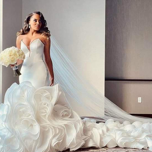 S5671F Nouvelle Robe de Mariée de Luxe Perlée 2025, Grande Taille, Épaules Dénudées, Amincissante, Haute Qualité, Meilleure Vente - Product Image 1