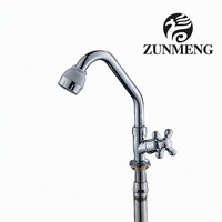 Robinet de cuisine moderne monocommande chromé avec douchette extractible, design cascade, en alliage de zinc, sortie eau froide, monotrou
