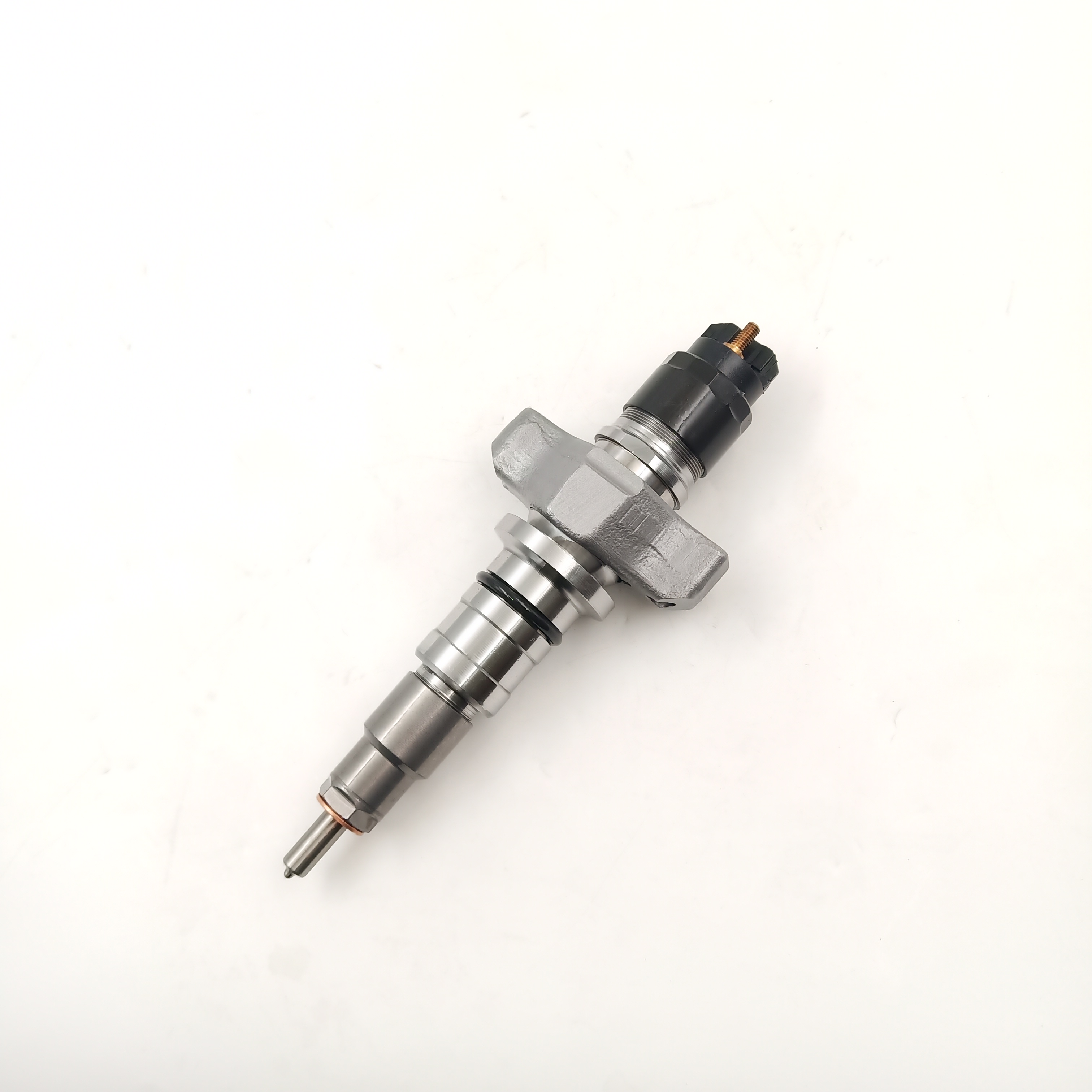 High Quality New Common Rail Diesel Fuel Injector 0445120054 0 445 120 054 For CASE/IRISBUS/IVECO 2855 491