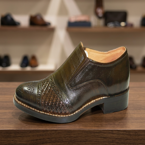 Chaussures habillées en cuir pour hommes, imperméables et antidérapantes, style business, collection 2021, meilleures ventes, prix de gros - Product Image 3