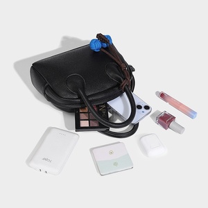 New Women's Design Ball <b>Bag</b> Versatile Fashionable Crossbody Shoulder Handbag PU <b>20L</b> Capacity Zipper Closure Tanjing - Product Image 4