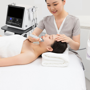 Appareil multifonctionnel 8 en 1 pour soins du visage, analyseur de peau, instrument à bulles, dermabrasion, système de gestion de la beauté de la peau - Product Image 3