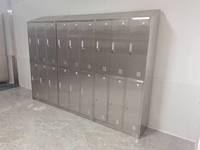 Casiers multi-portes en acier inoxydable avec serrure à clé pour vestiaires de usines alimentaires, gymnases, hôpitaux et bureaux, durables et étanches