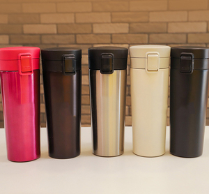 Gobelet à café portable 380 ml 500 ml, doublure en acier inoxydable 304, coque extérieure en PP 201, couvercle rabattable, tasse isotherme de voyage, logo personnalisé - Product Image 3