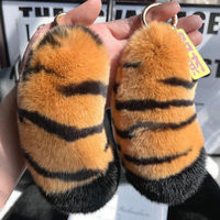 Porte-clés en fourrure de lapin Rex véritable pour l'hiver, queue de fourrure d'animal moelleuse pour la décoration, accessoires de mode, porte-clés en queue de tigre doux