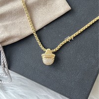 Collier classique en zircon avec bordure de couleur contrastée et motif sourire