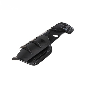 Ailerons de séparation sous châssis arrière en fibre de carbone sèche préimprégnée haute brillance, garnitures de kit carrosserie pour force descendante, conformes aux lignes OEM, pour Ferrari 296 GTB - Product Image 4