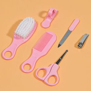 Neugeborenen-Pflegeset 6-teilig <span class=keywords><strong>Baby</strong></span> Sicherheits-Nagelschere Set Weicher Haarkamm Bürste Pflegeset Säuglings-Essentials Geschenkbox - Product Image 5