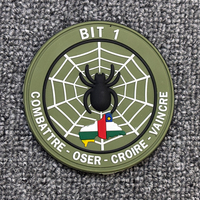 Patch en PVC souple 3D personnalisé en forme de cœur, logo en relief thermocollant, patch en PVC auto-adhésif, patch en caoutchouc thermocollant pour chapeaux de golf