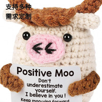 Ornements de poupées au crochet faits à la main, cartes inspirantes personnalisables populaires à l'énergie positive, poupées d'accompagnement émotionnel