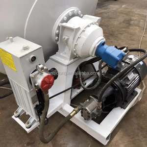 Mezcladora Industrial de Gran Volumen (3m³, 4m³, 5m³) para Polvos y Gránulos, con Motor Grande y Accionamiento Diésel - Product Image 3