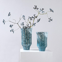 Vase en verre soufflé à la main à pois bleus, décoration colorée pour la maison, décoration de luxe pour hôtel, vente en gros, sur mesure