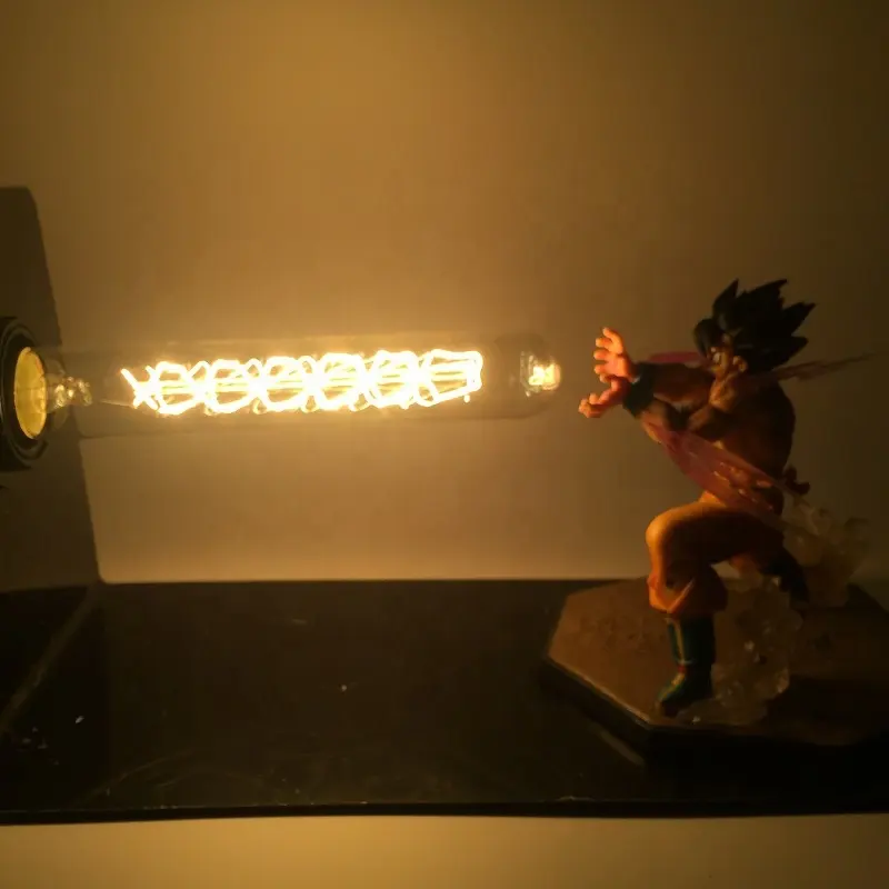 Nieuwste Ontwerp Son Goku Tafellamp Lange Gloeilamp Bommen Led Lamp