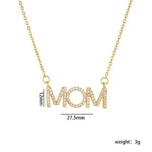 Collar para el Día de la Madre que no se deslustra, delicado, de acero inoxidable, con colgante de corazón de circonita para mamá, ideal para regalo. - Product Image 5