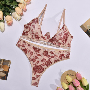 ชุดชั้นในสตรีแฟชั่นยุโรปและอเมริกา ลายใบไม้เซ็กซี่ ทรงเข้ารูป ชุดสองชิ้น - Product Image 5