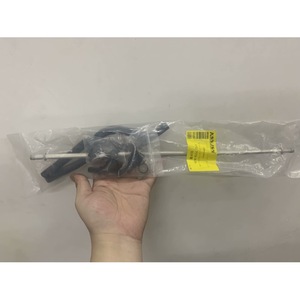 Tuyau de retour d'eau Bmw F18 N52 17127578405 avec tête en cuivre et tube en aluminium pour remplacement du système de refroidissement du moteur - Product Image 1