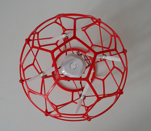 Drone à balle Edison 200MM avec auto-stabilité Drone de <span class=keywords><strong>football</strong></span> léger pour débutant Quadcopter sphérique spécialisé pour les compétitions - Product Image 4