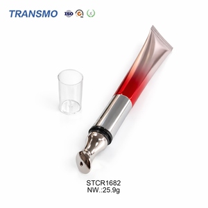 Tube cosmétique biodégradable rechargeable pour soins des lèvres avec applicateur métallique intégré, recyclable - Product Image 4