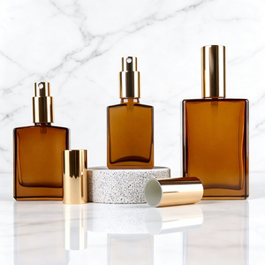 Flacons pulvérisateurs carrés en verre ambré anti-UV 30/50/100 ml, flacons <span class=keywords><strong>de</strong></span> <span class=keywords><strong>parfum</strong></span> vides épaissis, emballage cosmétique <span class=keywords><strong>de</strong></span> luxe pour soins <span class=keywords><strong>de</strong></span> la peau - Product Image 1