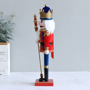 <span class=keywords><strong>Cascanueces</strong></span> de Madera Ecológico Pintado a Mano de 38 cm con Cetro y Mecanismo de Mandíbula Móvil para Regalo de Navidad - Product Image 5