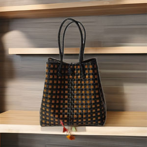 Bolsos de moda simples ecológicos para mujer, bolsos impermeables de tejido de paja de plástico reciclado, bolso de estilo de compras - Product Image 5