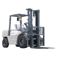 Chariot élévateur diesel robuste de 10 tonnes pour la logistique portuaire, levage de conteneurs de grande capacité, système hydraulique fiable