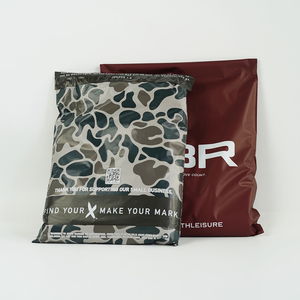 Luxury Matte Burgundy Poly Mailer Shipping Bags, Custom Large Logo Printed <b>Waterproof</b> Delivery Bags For Clothes - Product Image 2
